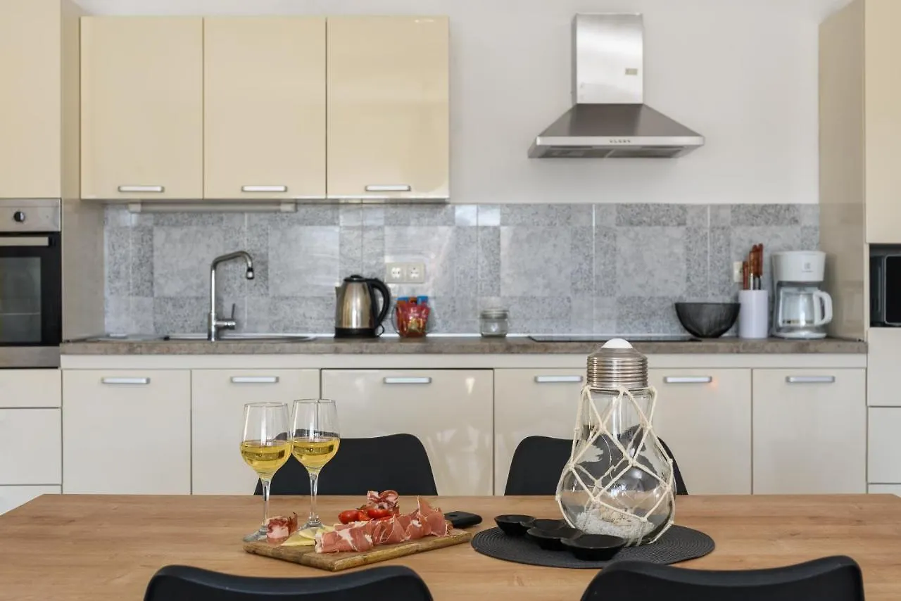Mare&Antonio Apartment Trogir Croatia